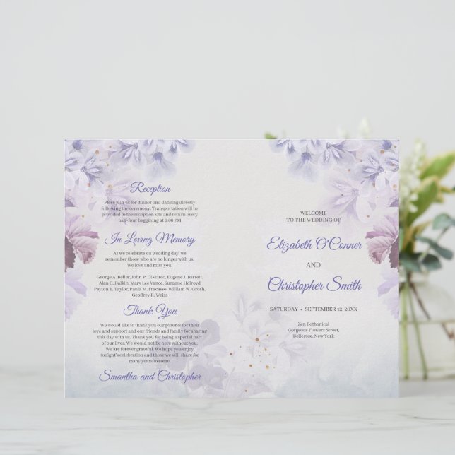 Papier Vintage printemps sauvage violet et fleurs bleues  (Debout devant)