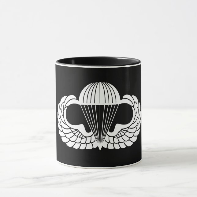Parachutist badge mug (Center)
