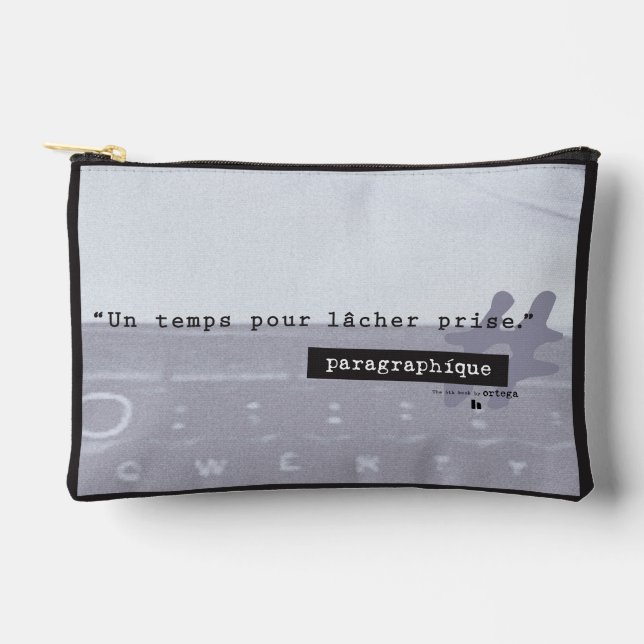 Paragraphíque Small Pouch (Front)