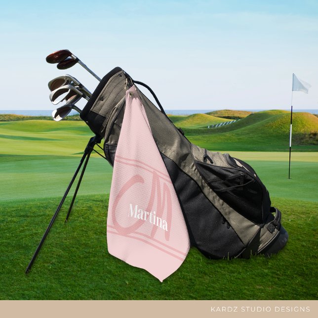 Paraphe moderne rose pâle Nom Serviette de golf (Easily personalize this monogram golf towel with your name and initial.)