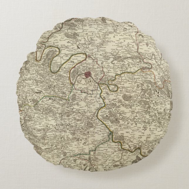 Paris 3 round pillow (Front)