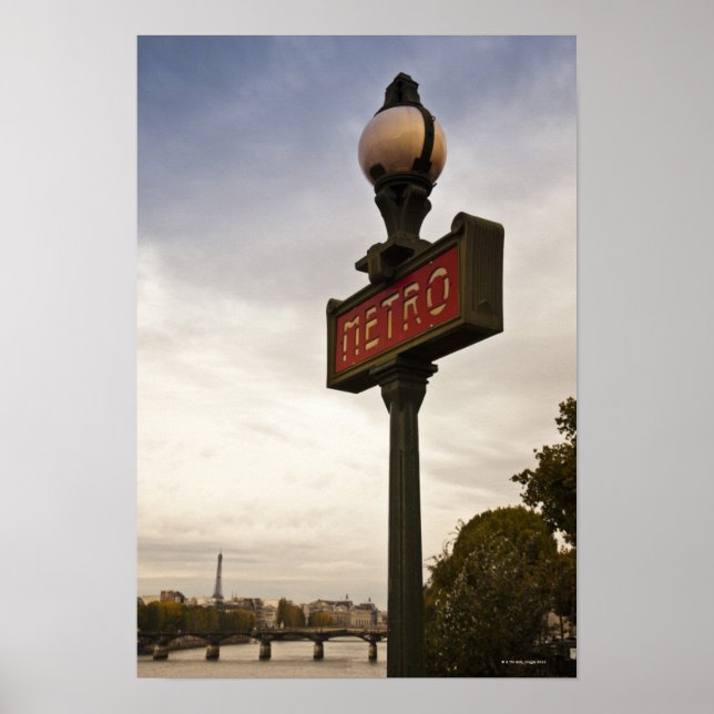 Paris, France 5 Poster (Front)