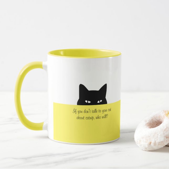 Parler de chat sournoois à votre mug de chat jaune (Avec donut)