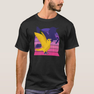 Parrot I Winged Unicorn I Screaming Queen of Bavar T-Shirt