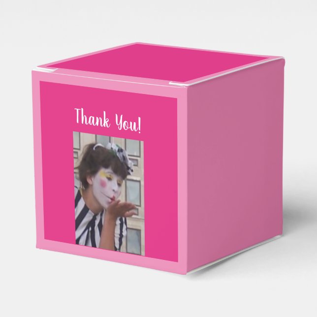 Party, Coporate Events, Banquet, Shower, Trendy Favor Box (Front Side)