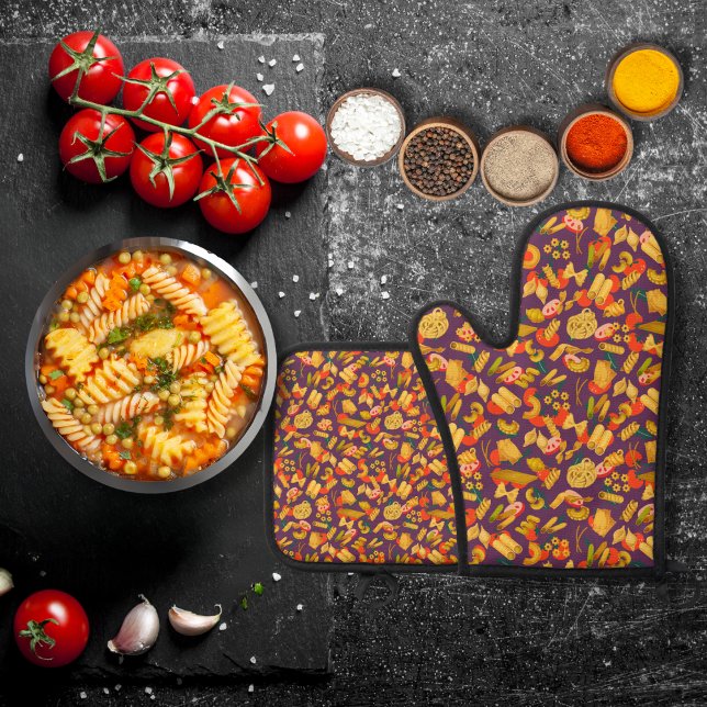 Pasta and vegetables purple oven mitt & pot holder set (Creator Uploaded)