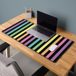 Pastel Arc-en-ciel et Motif en rayures noires