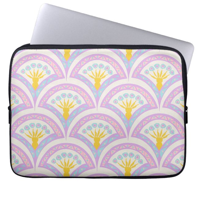 Pastel coloured shell pattern laptop sleeve (Front)