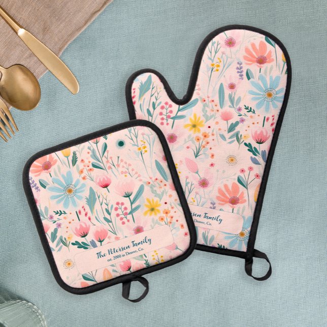 Pastel colourful botanical pattern family name oven mitt & pot holder set (Creator Uploaded)