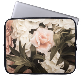 Pastel Floral Vintage: Timeless Elegance Laptop Sleeve