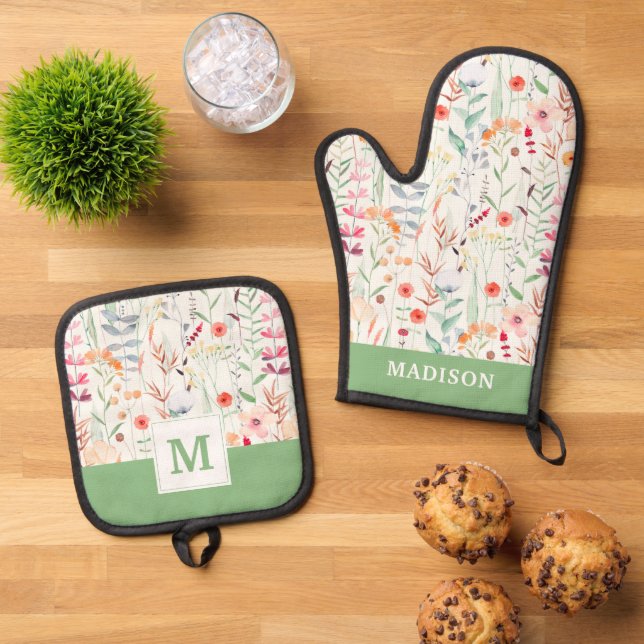 Pastel Flower Garden Pattern Oven Mitt & Pot Holder Set (Top Down)