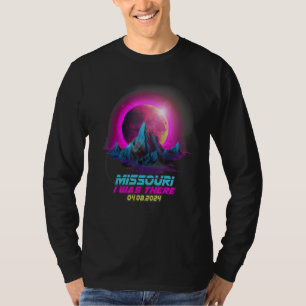 Pastel Goth Vaporwave Total Solar Eclipse 2024 Mis T-Shirt