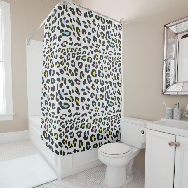 Pastel Leopard Spot Pattern (In Situ)