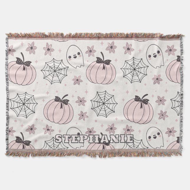 Pastel Pink Halloween Seamless Pattern Throw Blanket (Front)