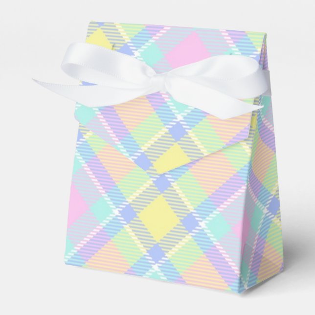 Pastel plaid favor box (Front Side)