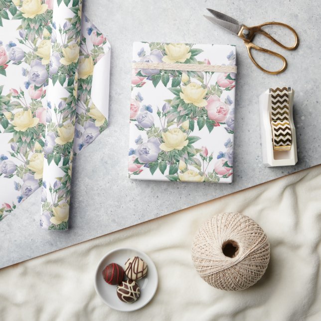 Pastel Roses Wrapping Paper (Crafts)