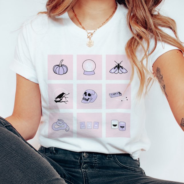 Pastel Spooky Cute Goth Aesthetic TShirt (Créateur téléchargé)
