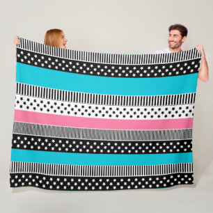Patchwork made of multi-colored strips of fabric i fleece blanket