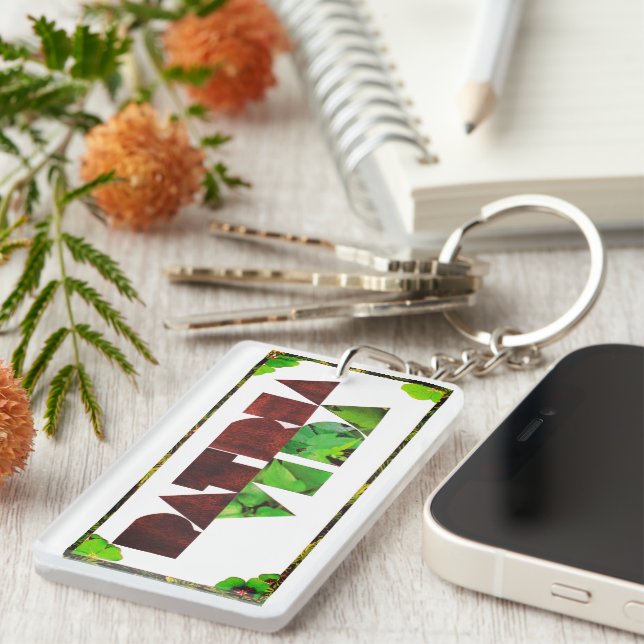 Patria y Vida White Wood Green Keychain (Front Right)