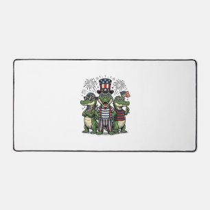 Patriotic Alligator Trio Vintage Fourth of July Sh Desk Mat
