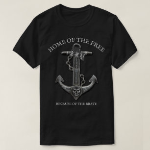 Patriotic American flag anchor pirate nautical  T-Shirt