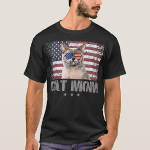 Patriotic Cats Mom With Sunglasses USA American Fl T-Shirt