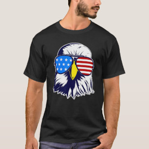 Patriotic Eagle with Sunglasses Fourth Of July Men T-Shirt