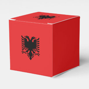 Patriotic favour box with Flag of Albania