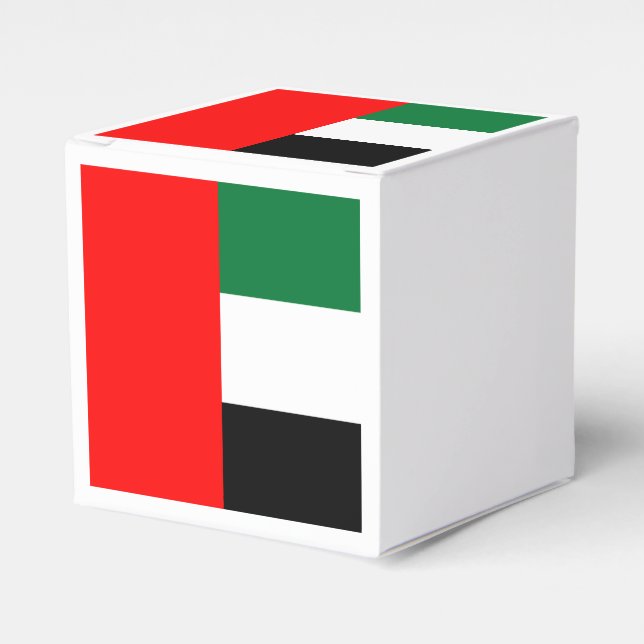 Patriotic favour box with Flag of UAE (Front Side)