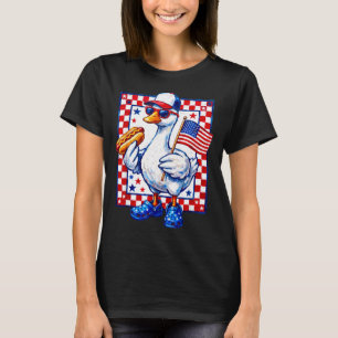 Patriotic funny goose hotdog bbq usa flag men T-Shirt