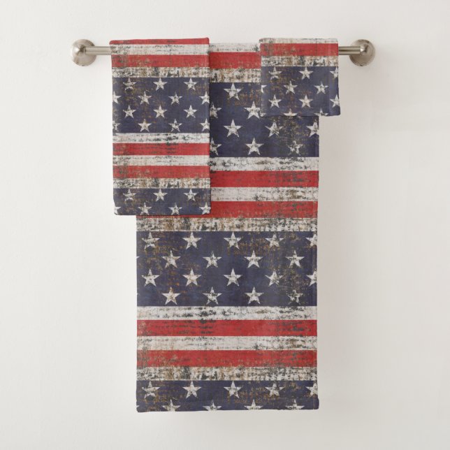Patriotic Grunge Stars and Stripes Pattern Bath Towel Set (Insitu)