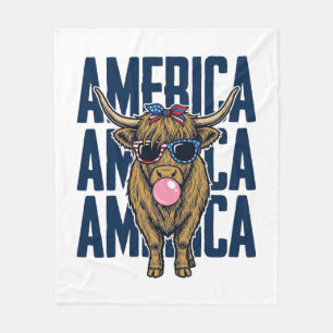 Patriotic Highland Cow America Vintage T-Shirt Des Fleece Blanket