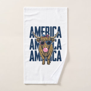 Patriotic Highland Cow America Vintage T-Shirt Des Hand Towel
