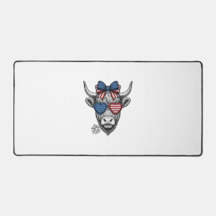 Patriotic Highland Cow Vintage Engraving Shirt_1 Desk Mat