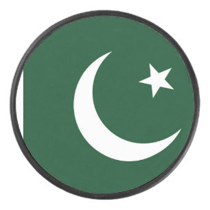 Patriotic hockey puck with flag of Pakistan