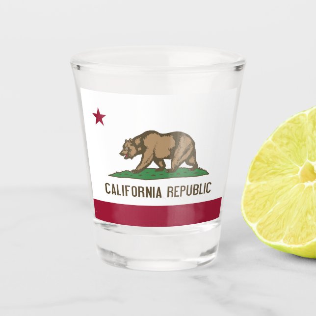 Patriotic shot glass with flag of California, USA (Front)