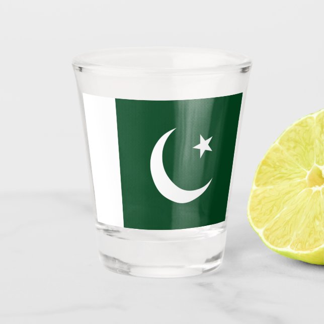 Patriotic shot glass with flag of Pakistan (Front)