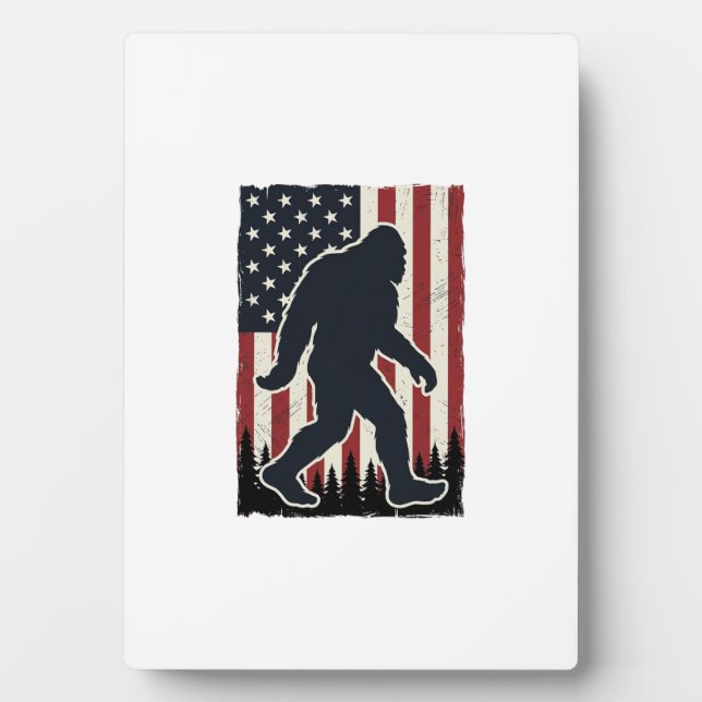 Patriotic Wilderness Creature Vintage Flag Vector  Plaque (Front)