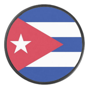 Patriotique hockeyeuse avec drapeau de Cuba