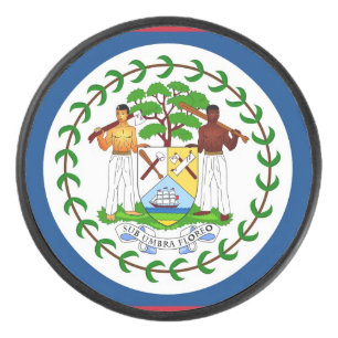 Patriotique hockeyeuse avec drapeau du Belize