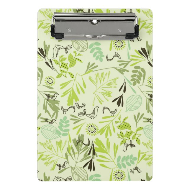 pattern displaying little baby birds mini clipboard (Front)
