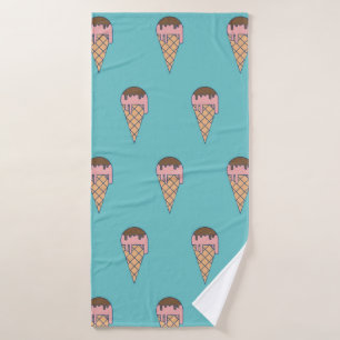 Pattern Ice cream on Pastel colour background, vin Bath Towel
