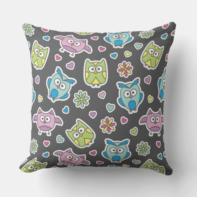 pattern of cartoon owls throw pillow (Front)