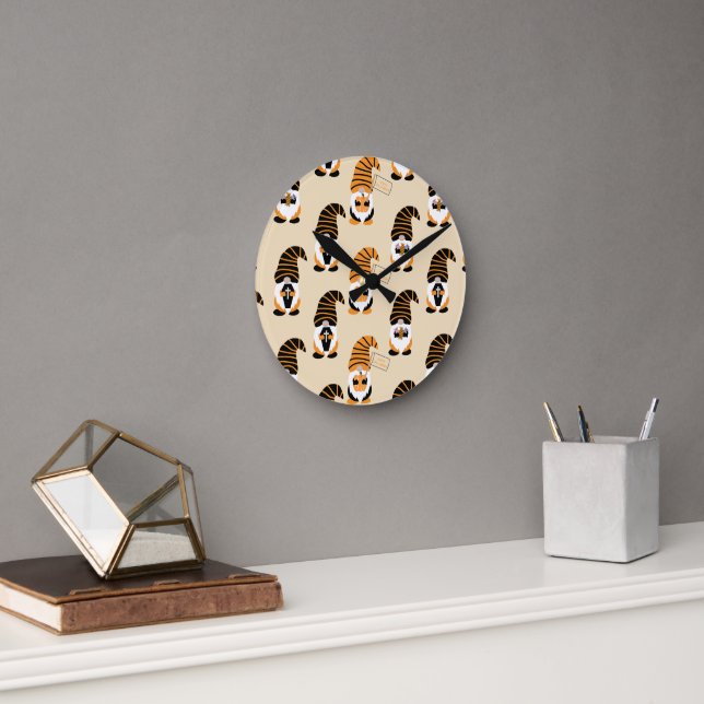 Pattern Of Gnomes, Halloween Gnomes Trick Or Treat Round Clock (Office)