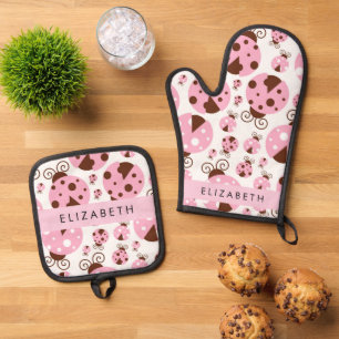 Pattern Of Ladybugs, Pink Ladybugs, Your Name Oven Mitt & Pot Holder Set