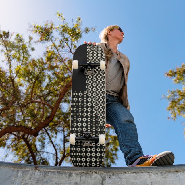 Pattern Square mesh Skateboard (Outdoor 1)