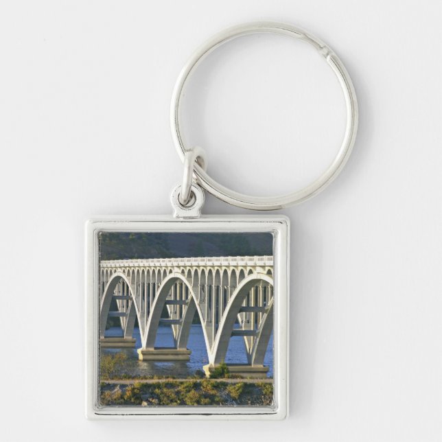 Patterson Memorial Bridge highway 101 over Keychain (Front)
