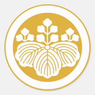 Paulownia with 5&3 blooms in circle classic round sticker