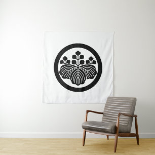 Paulownia with 5-3 blooms in circle tapestry