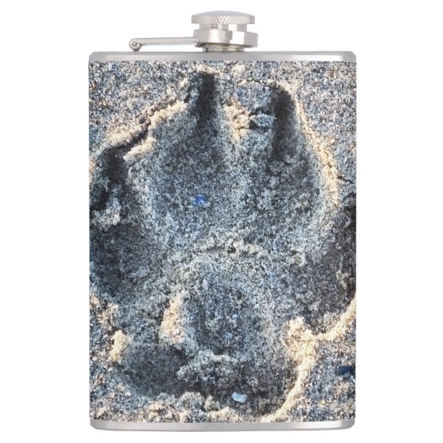 PAWPRINT IN THE SAND    HIP FLASK (Front)